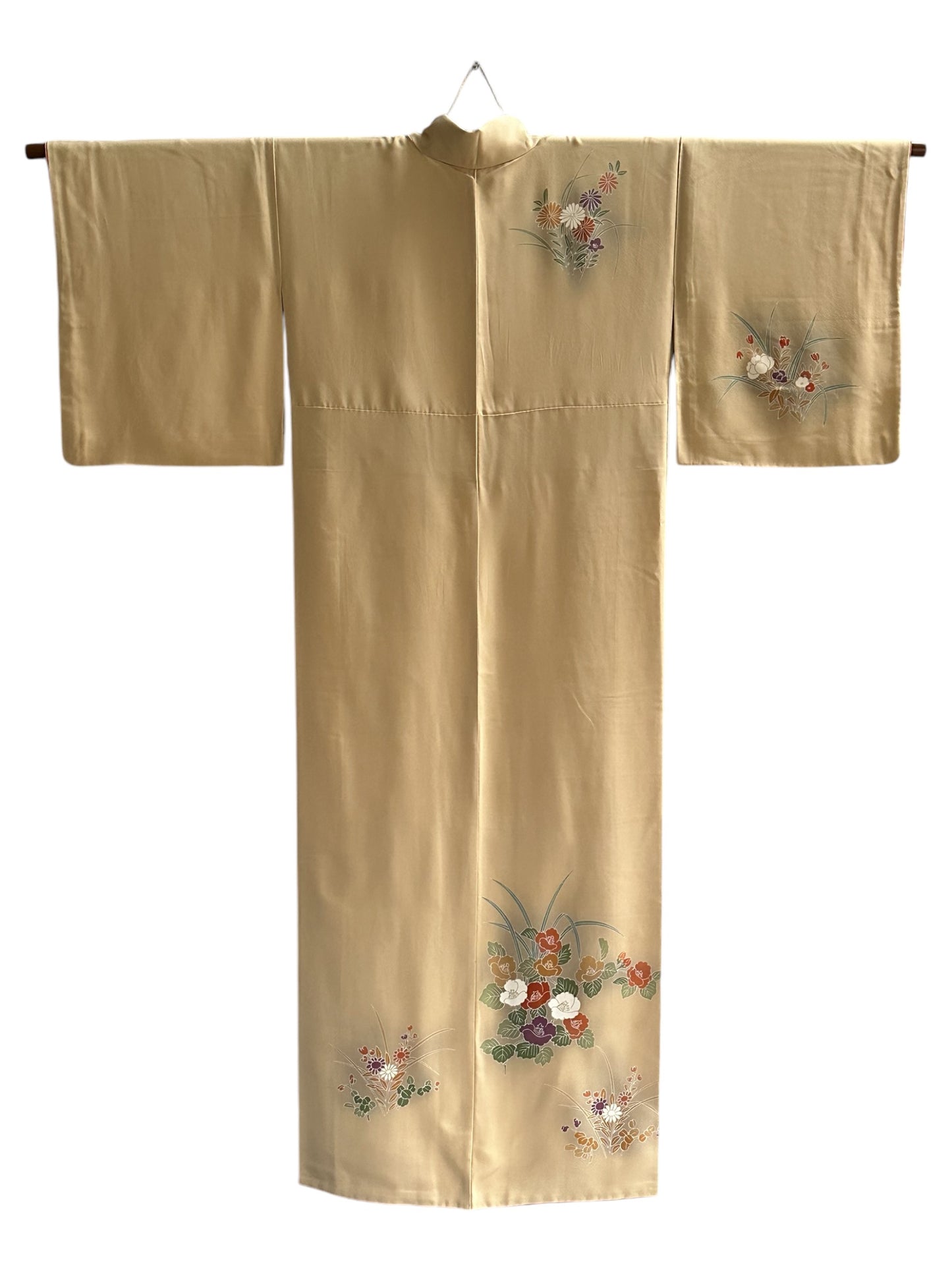 Kimono cu flori bej