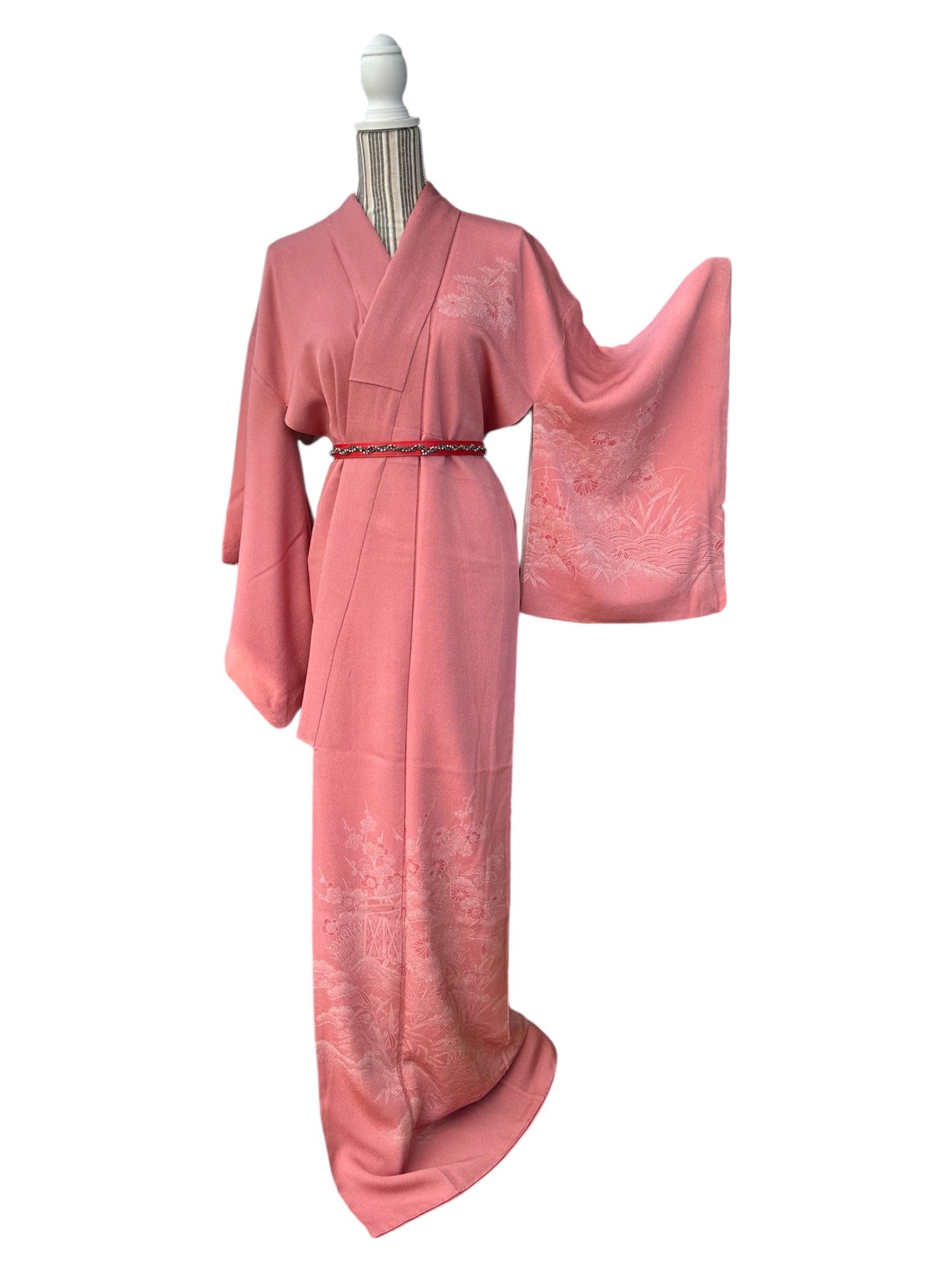 Pehmeä vaaleanpunainen maisemakimono
