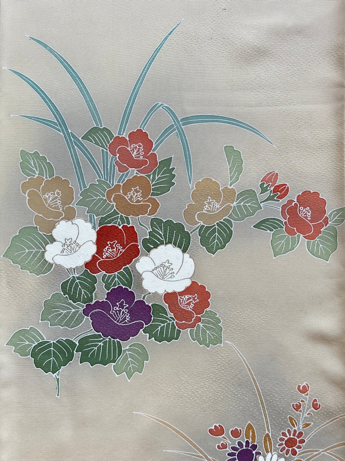 Kimono cu flori bej