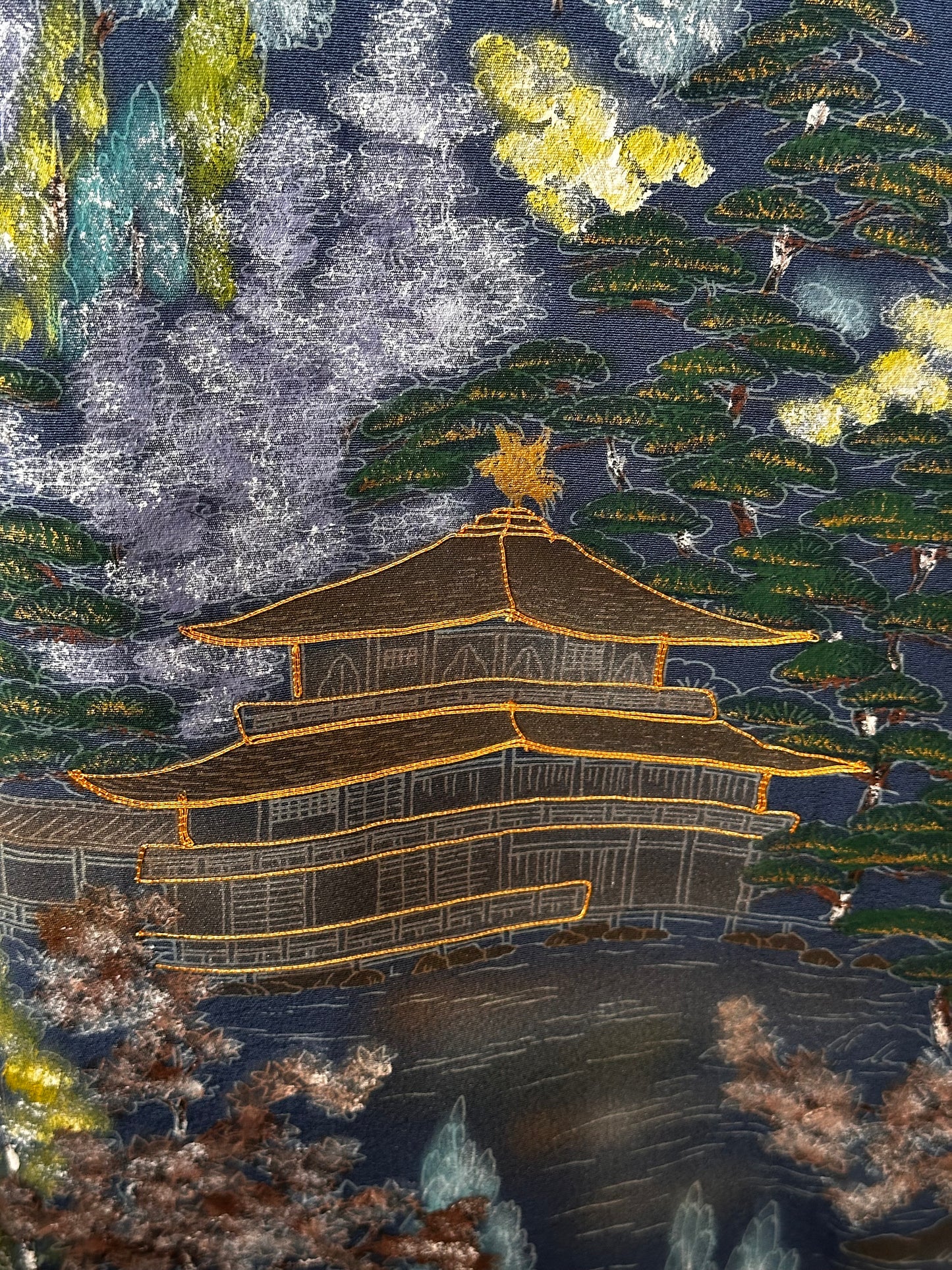 Pavilionul de Aur Kimono Irotomesode