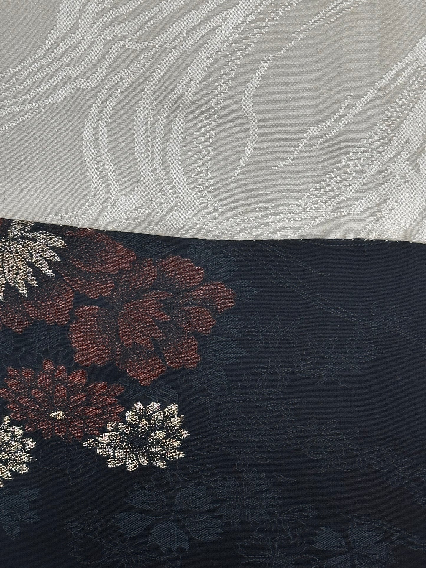 Hopeinen krysanteemi Haori
