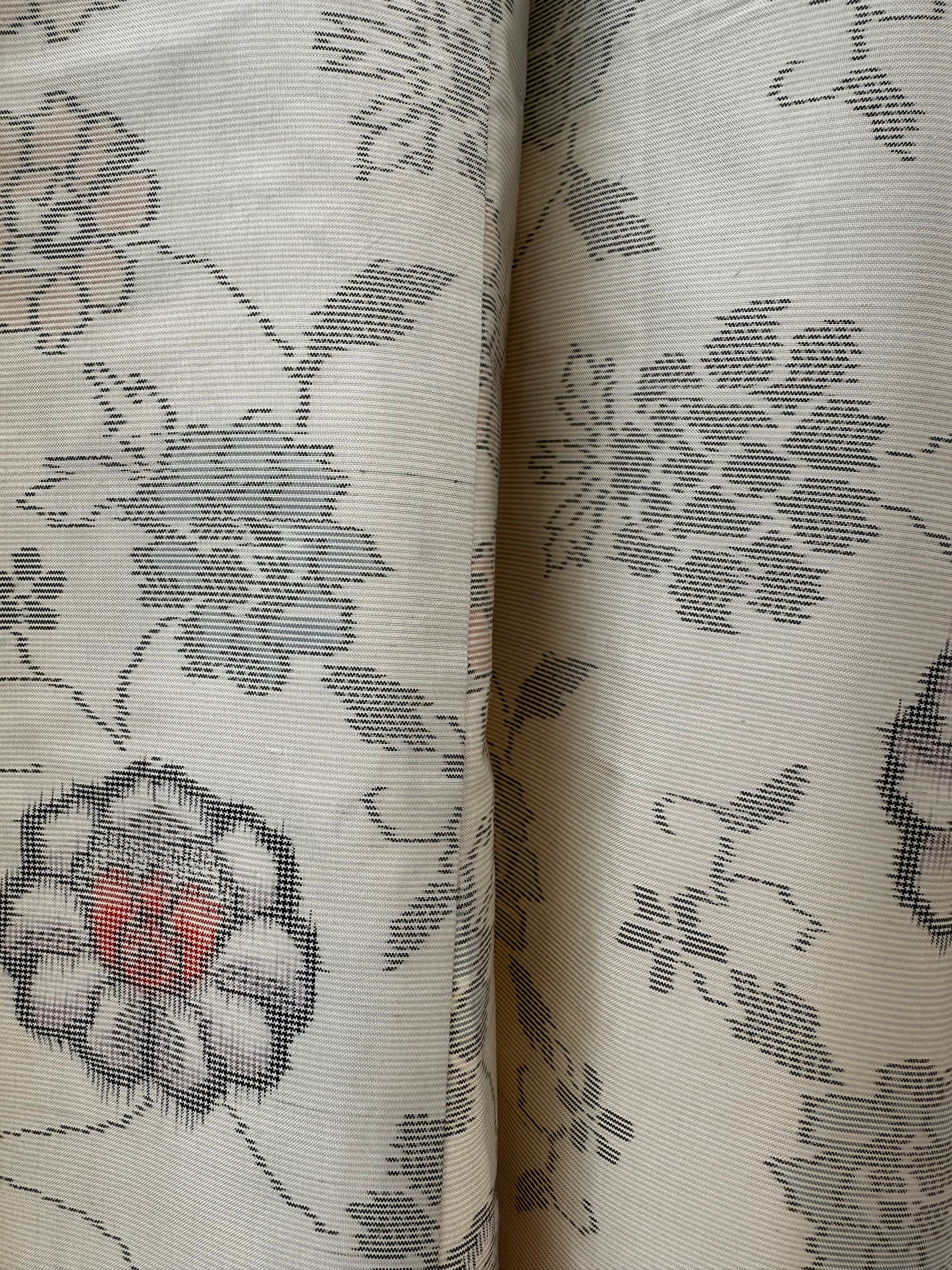 Oshima Tsumugi Floral Pearl Kimono