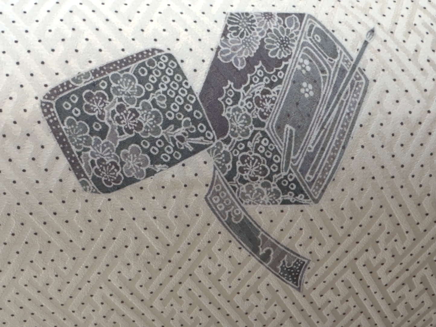 Kimono Hōmongi – Caligrafie în Mișcare