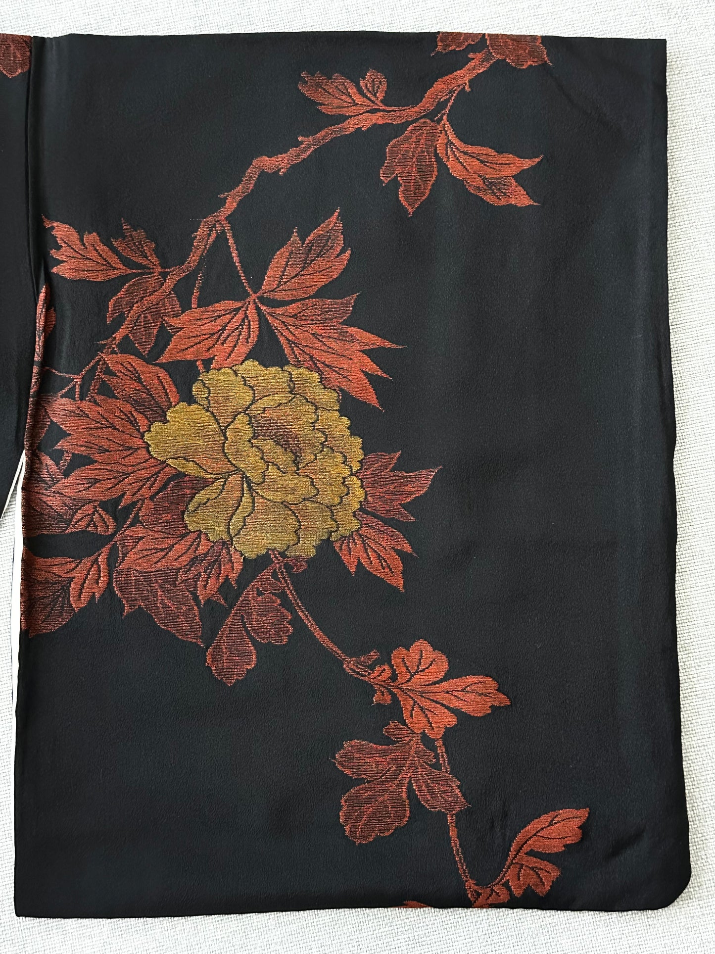 Black Chrysanthemum Elegance Haori