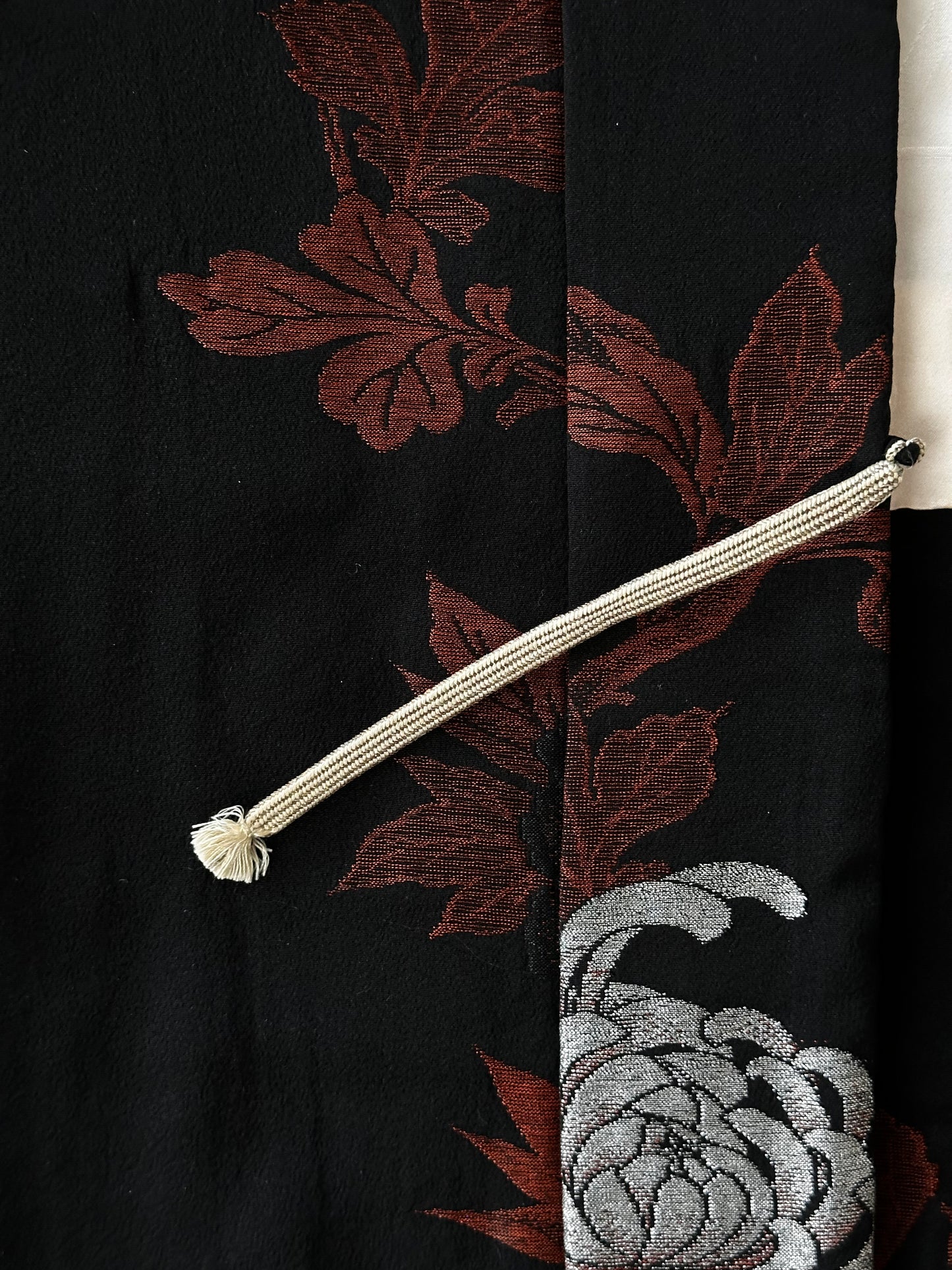 Black Chrysanthemum Elegance Haori