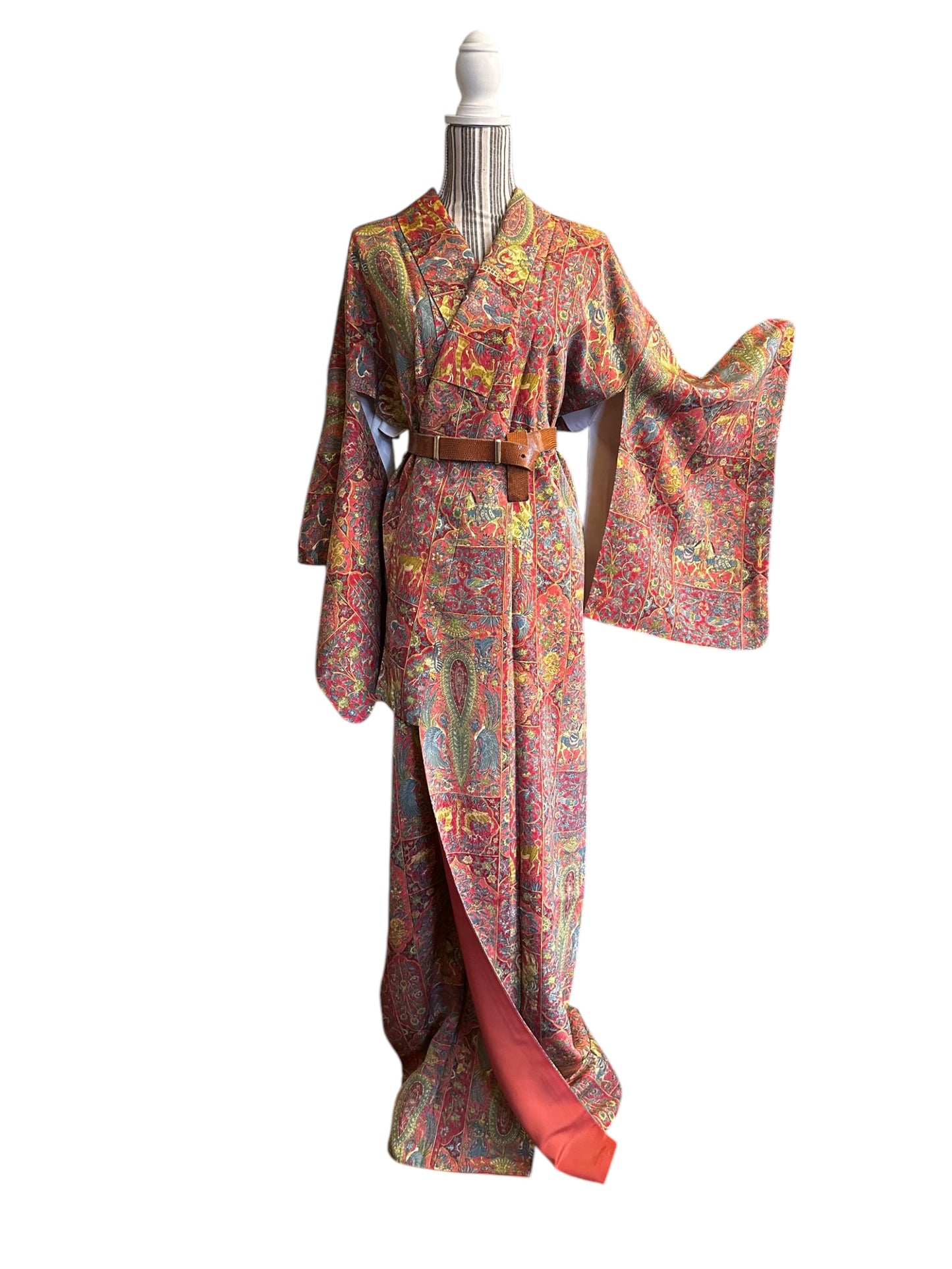 Kimono cu elefant și păsări exotice