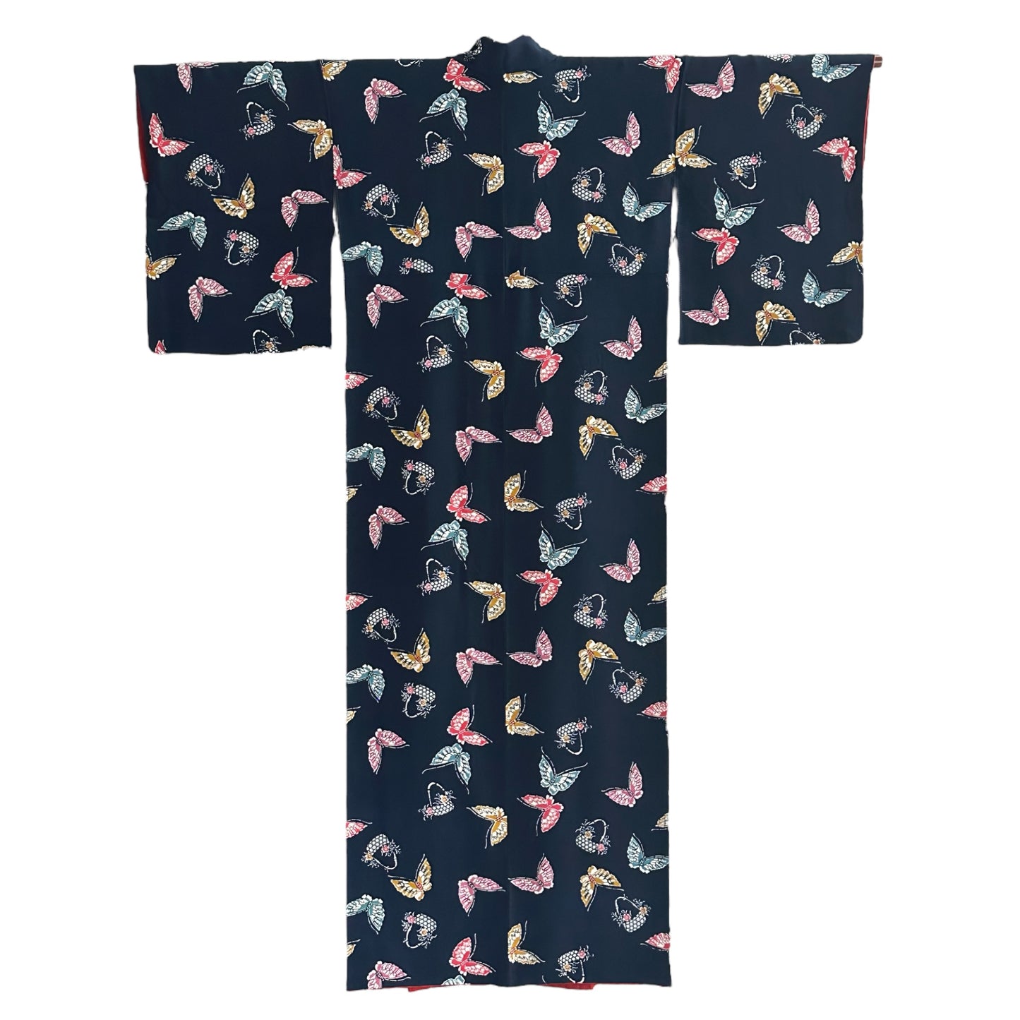 Kimono Fluturi și Coș Floral