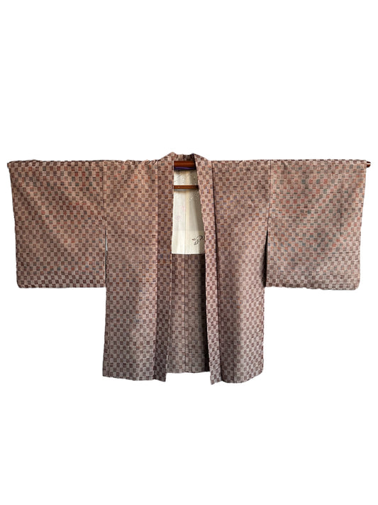 Mykistetty ruskea geometrinen haori