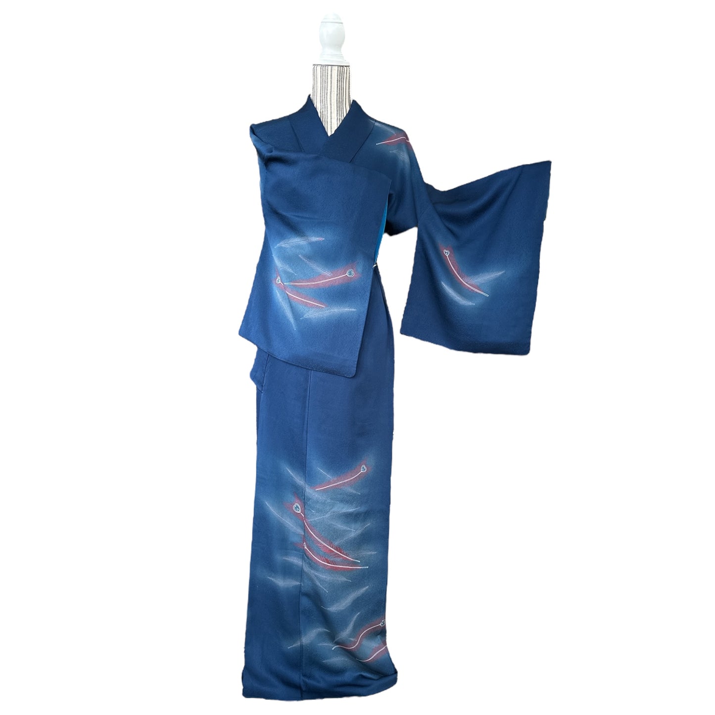 Kimono cu pene șoptite