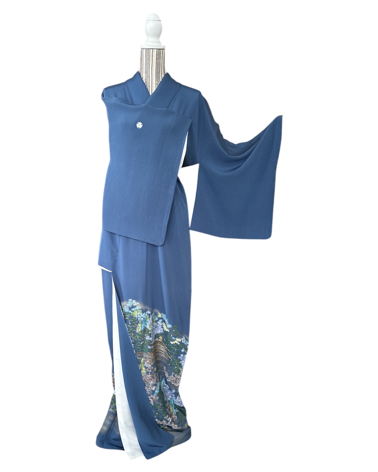 Pavilionul de Aur Kimono Irotomesode