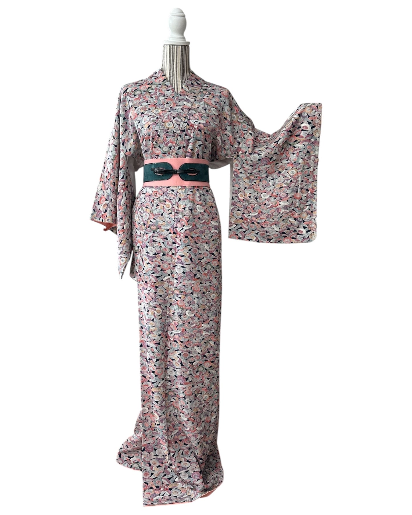 Dancing Umbrellas Kimono