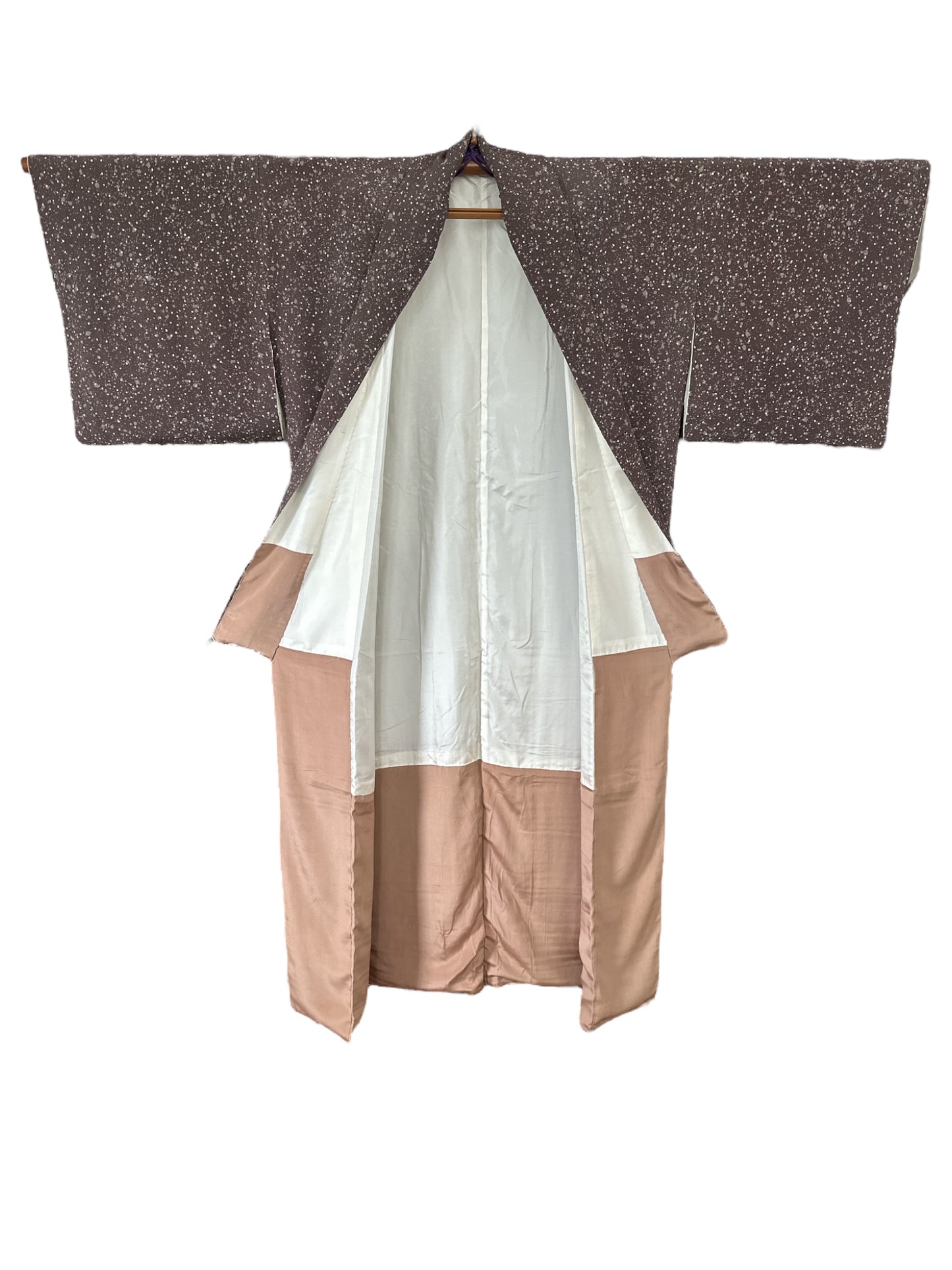 Snowfall Elegance Kimono