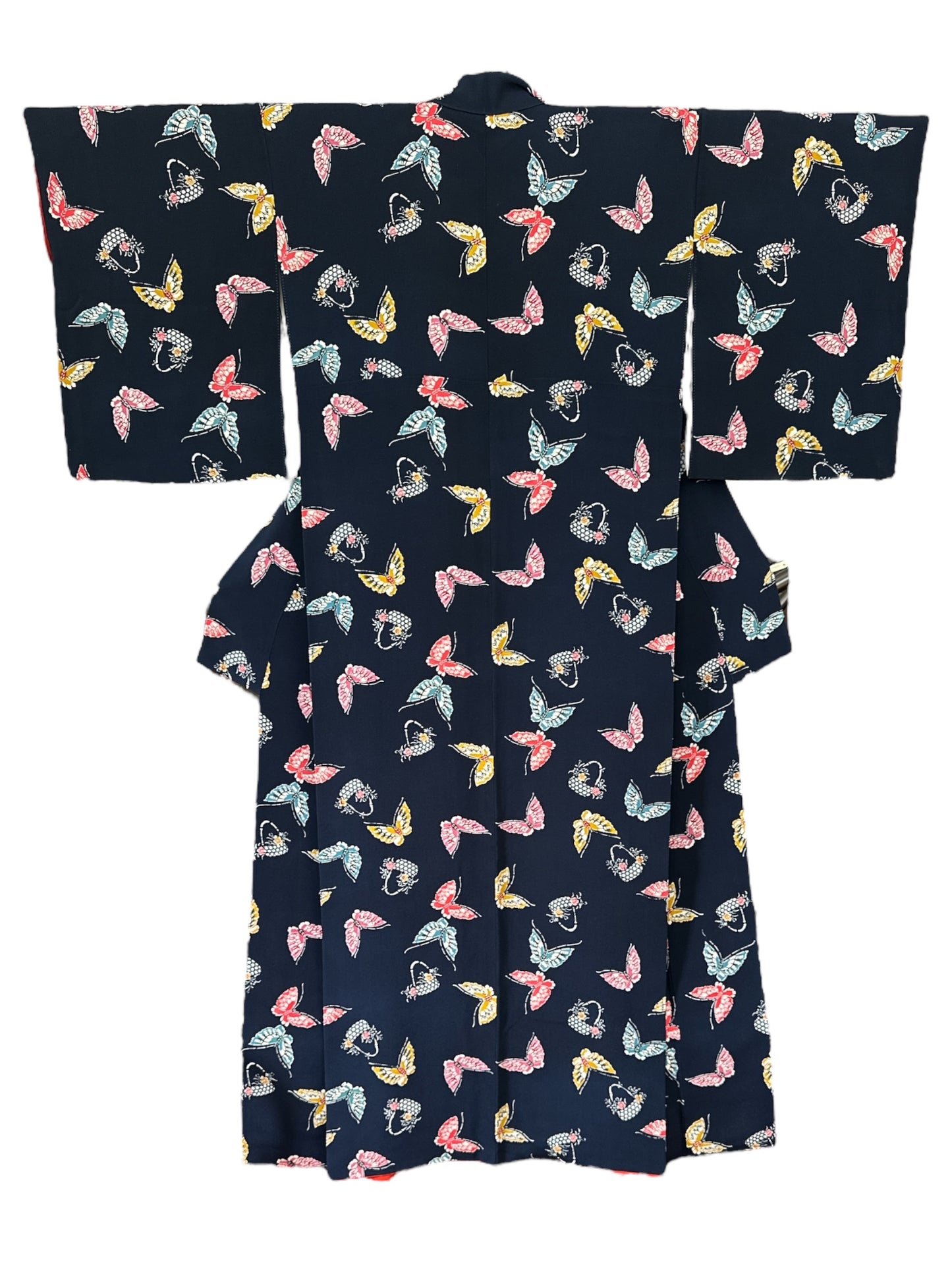 Kimono Fluturi și Coș Floral