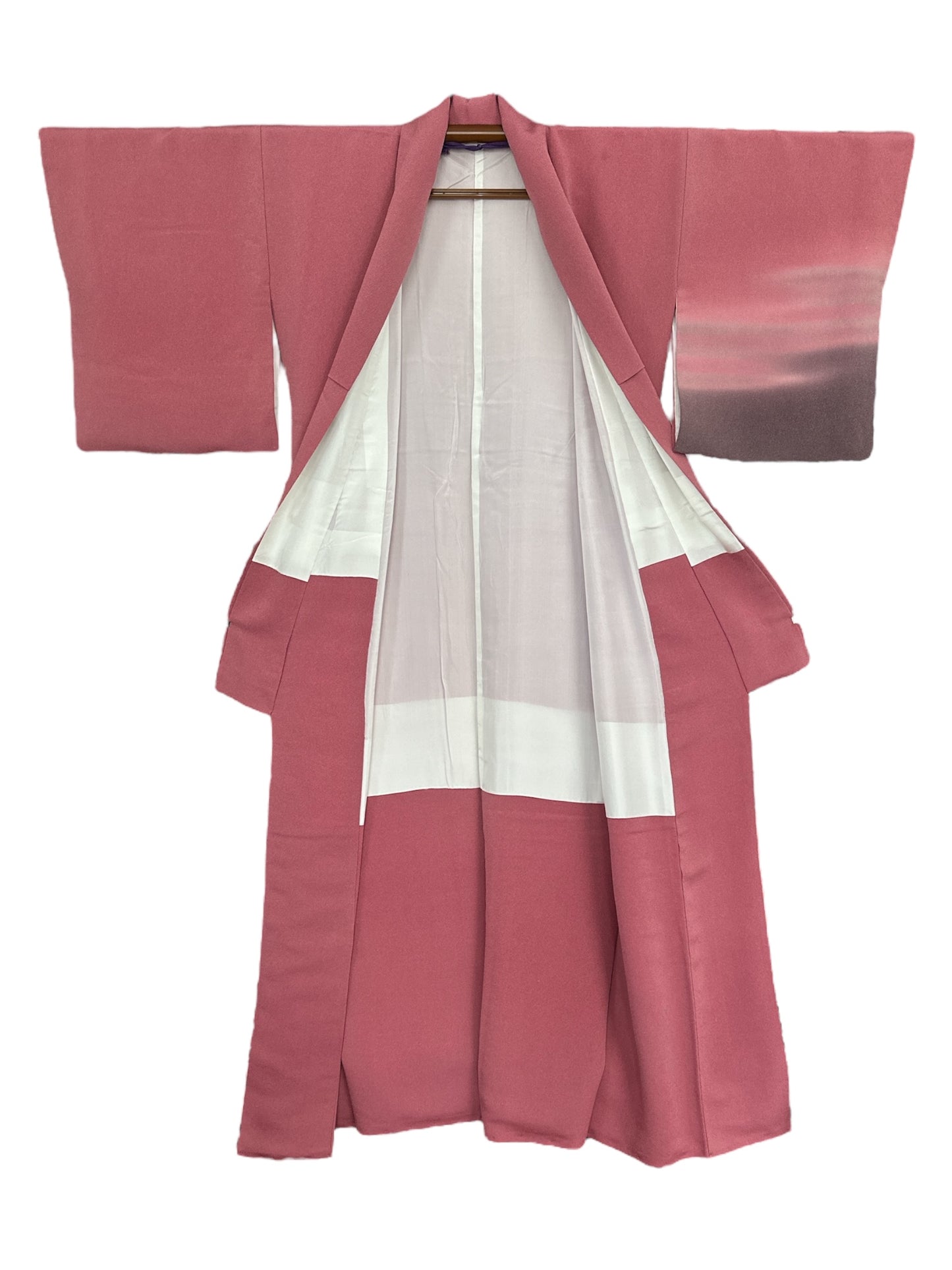 Pinkkiharmaa Tsukesage, jossa on sama komon-kuvio