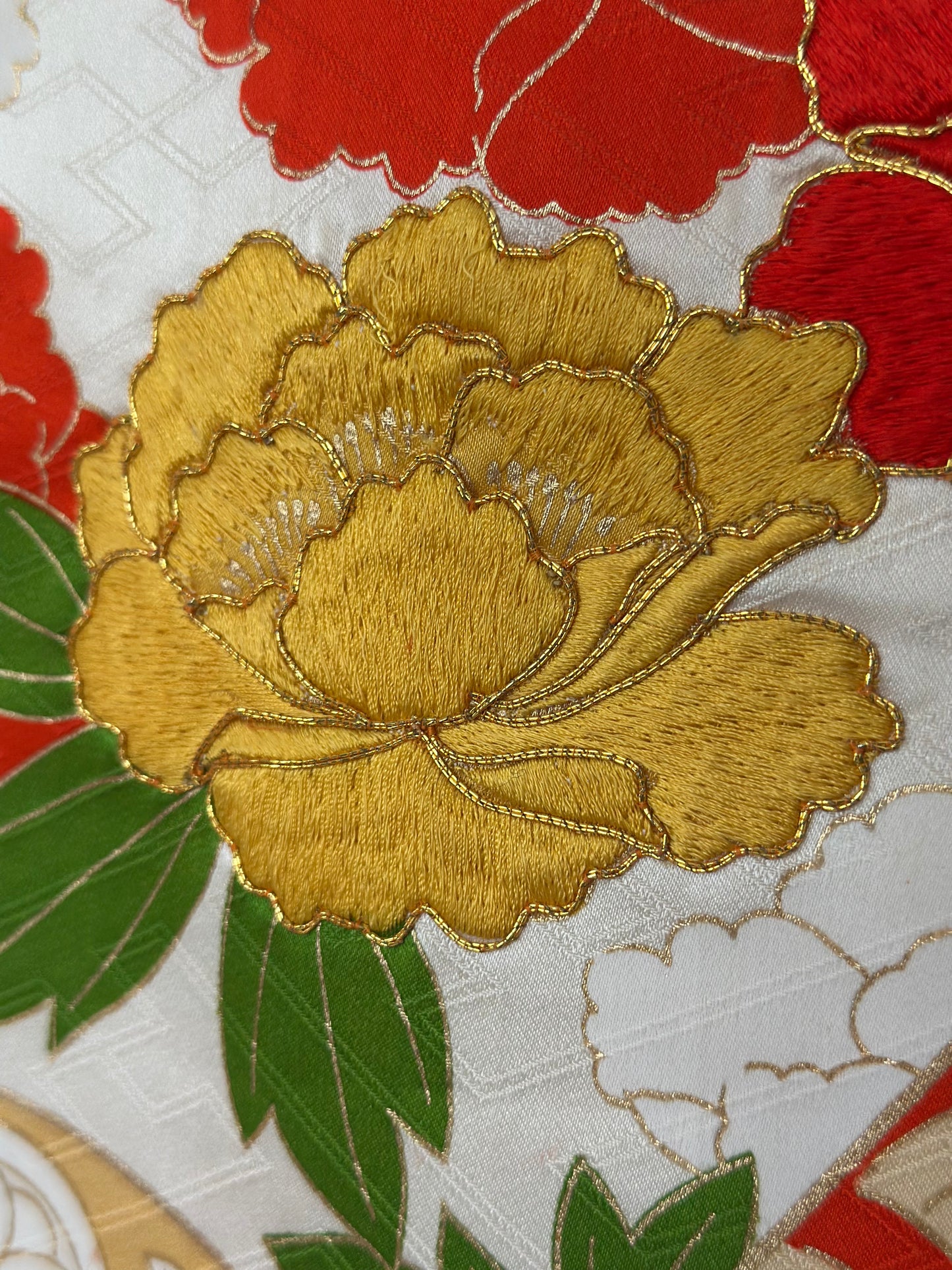Flowing Fans Vintage Furisode