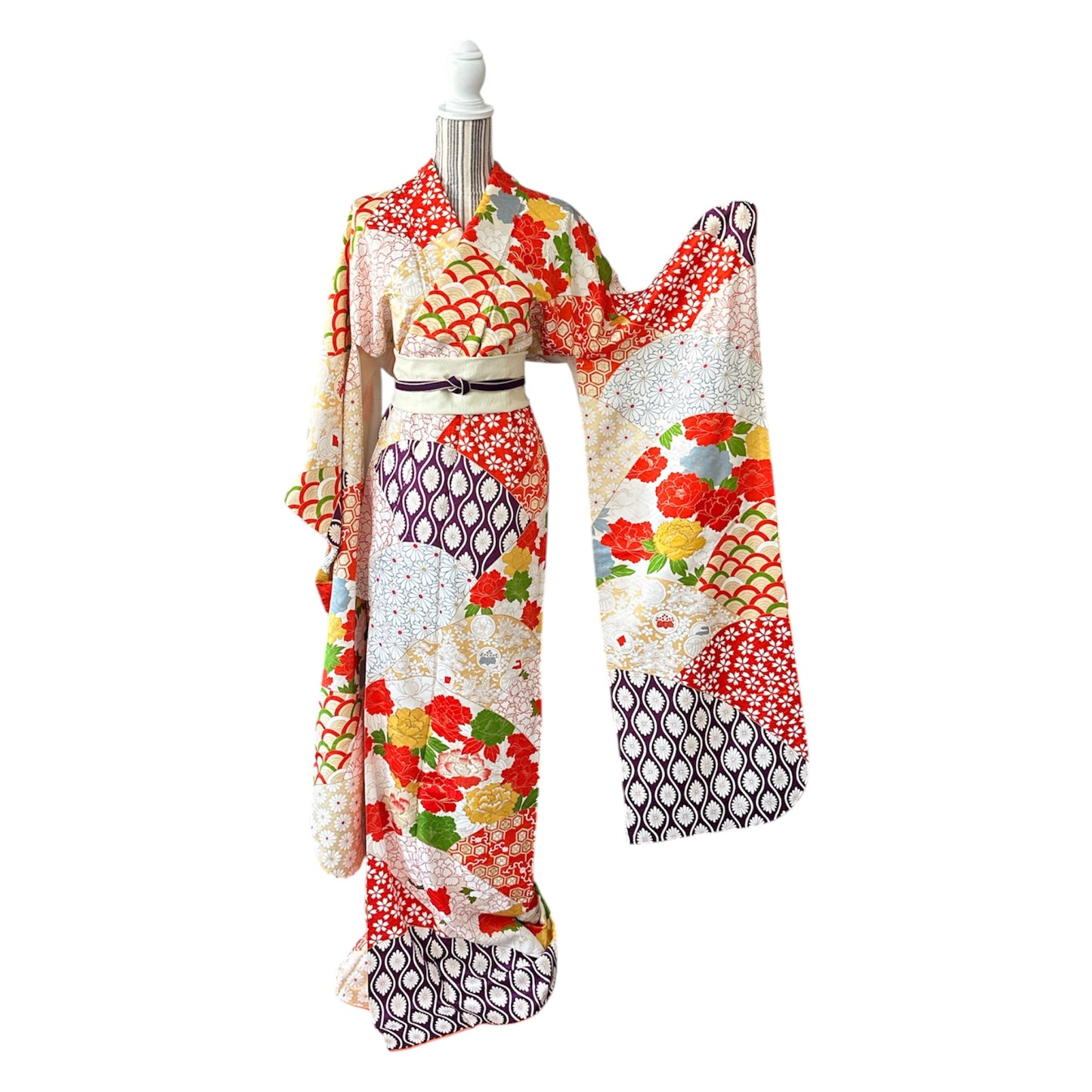 Flowing Fans Vintage Furisode