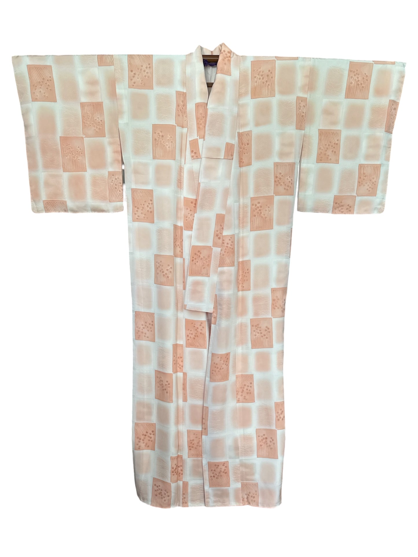 Vintage silkkinen Komon-kimono – norsunluun ja aprikoosin harmoniaa