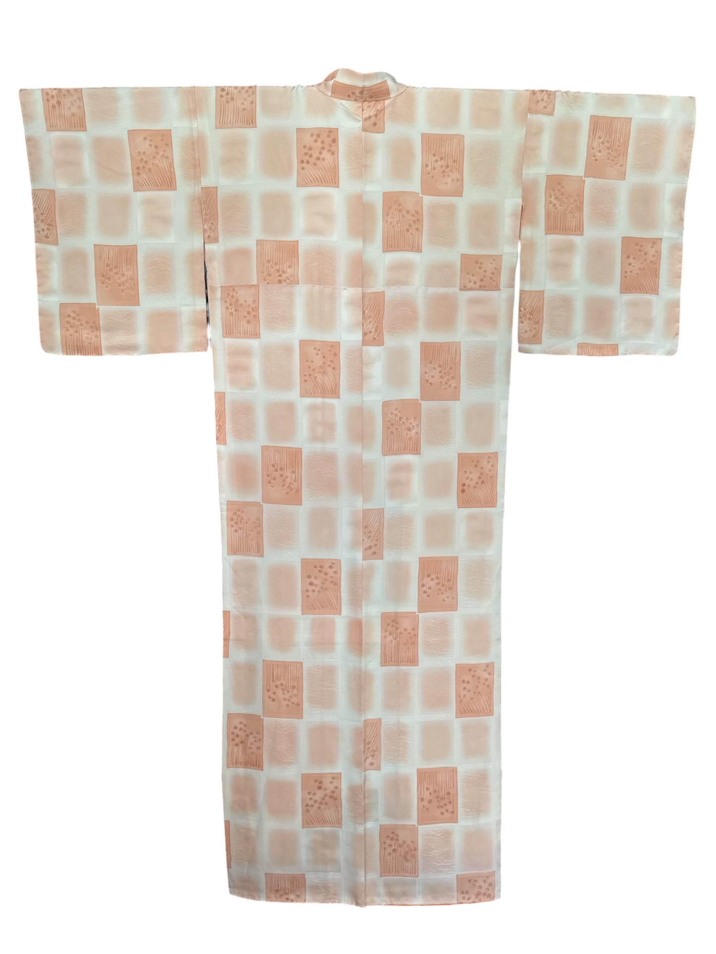 Vintage silkkinen Komon-kimono – norsunluun ja aprikoosin harmoniaa