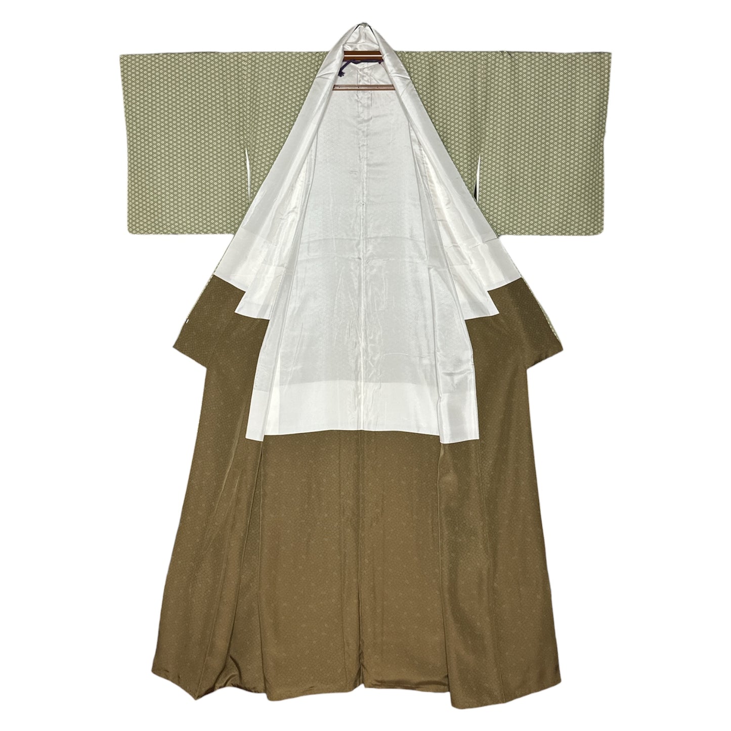 Chimono Komon cu flori de prun