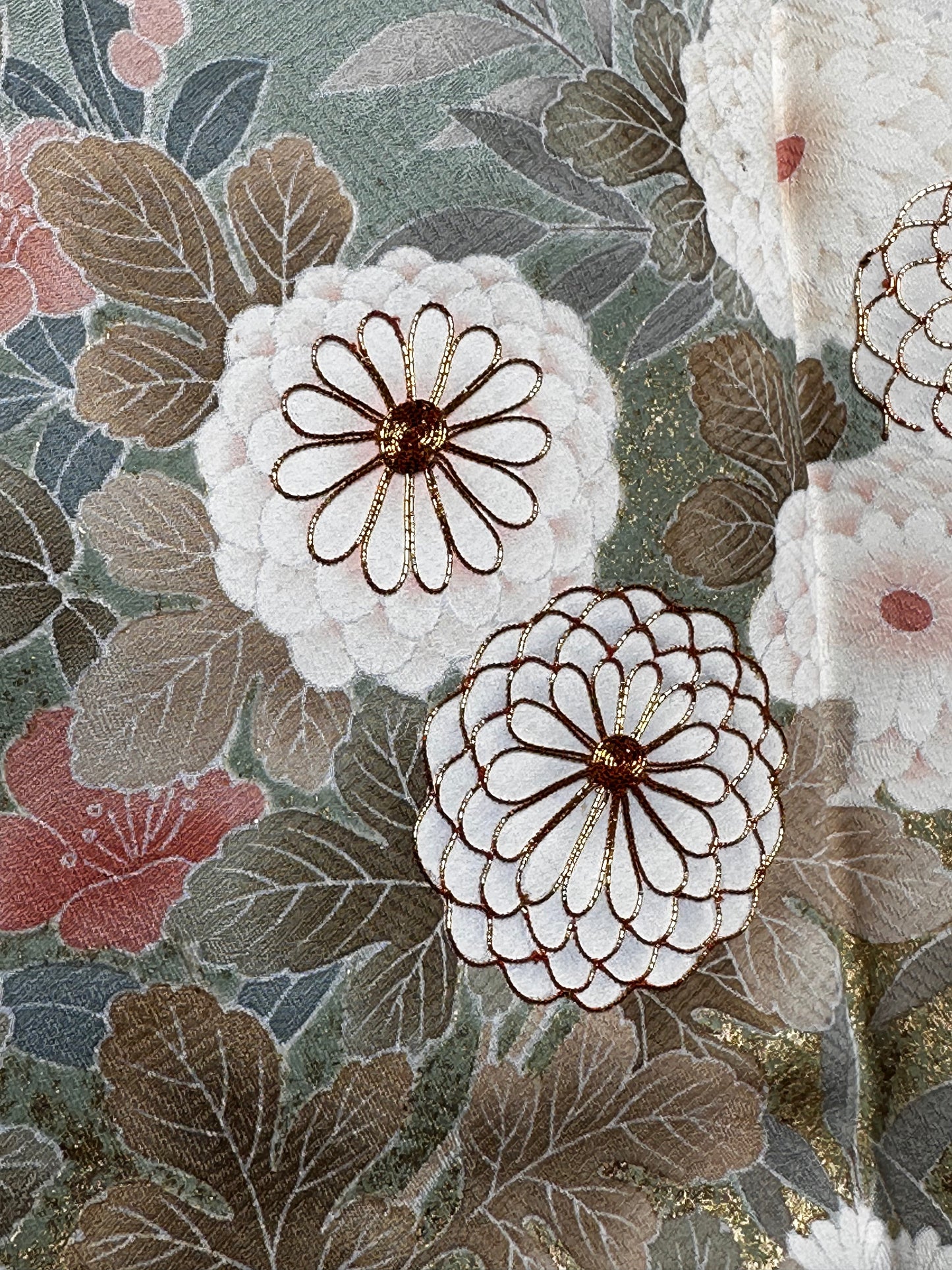 Golden Autumn Irotomesode