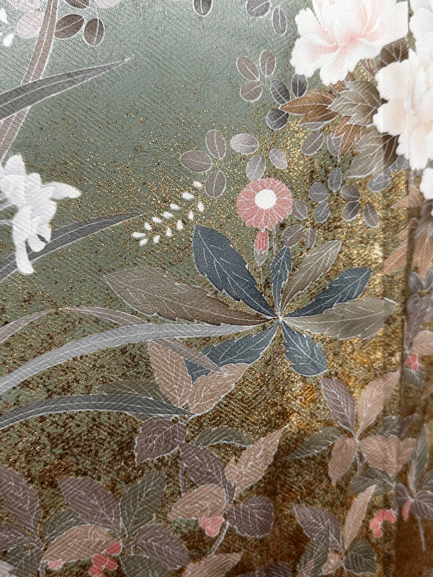 Golden Autumn Irotomesode