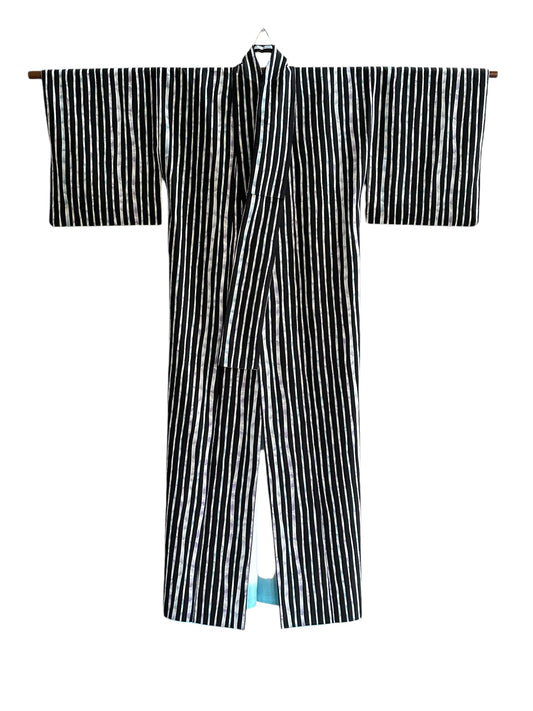 Chic Vertical Stripe Kimono