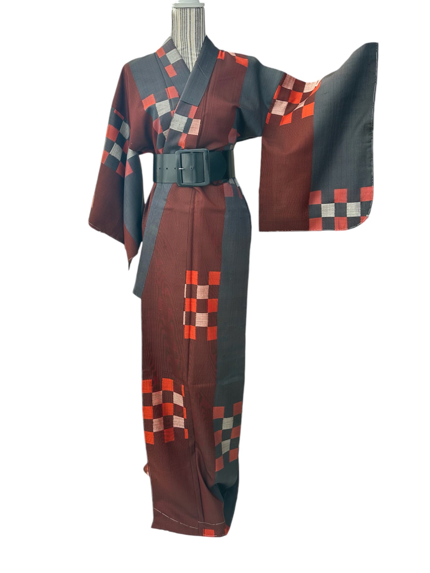 Kimono de mătase Meisen atemporal