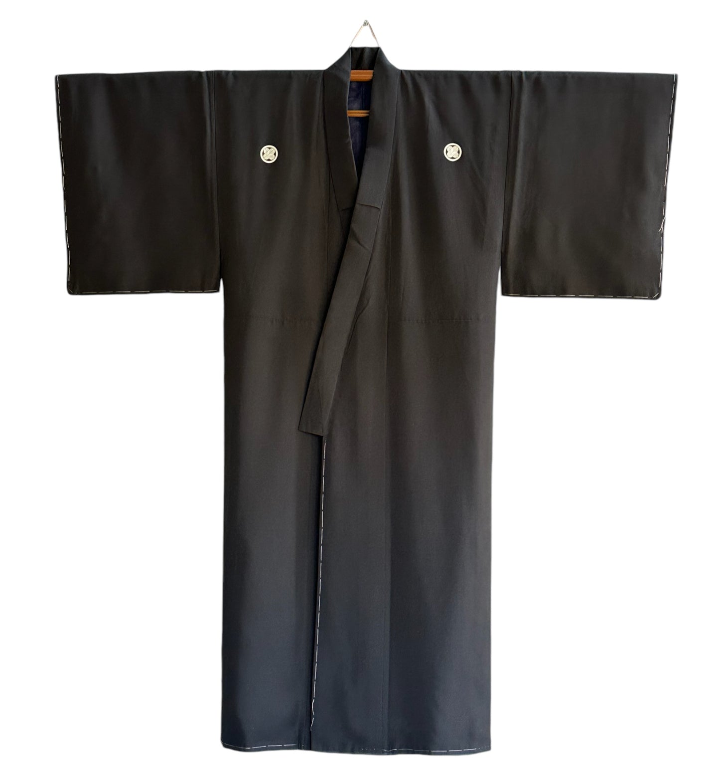 Formal Men’s Kimono with 5 Takanoha Kamon