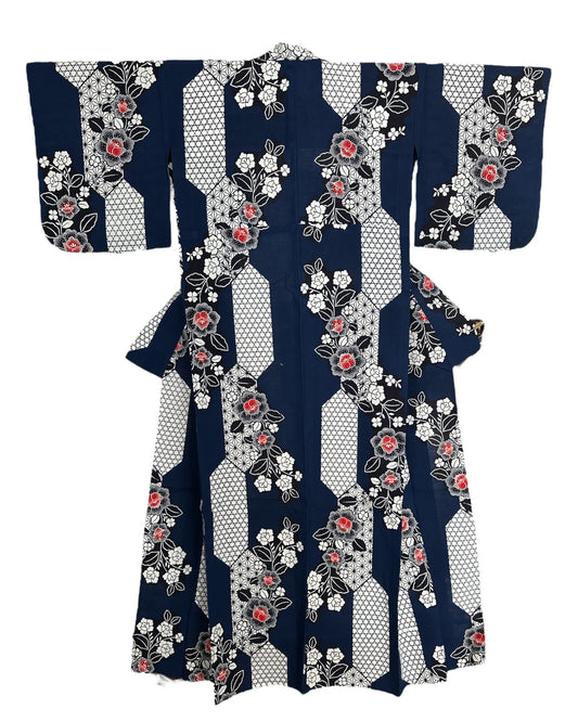 Geometrinen puutarha Yukata